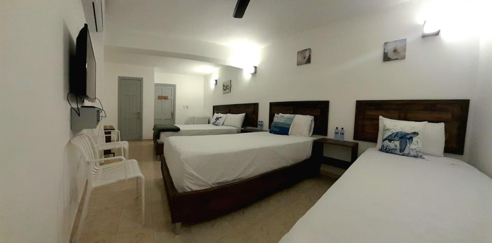 Hostal Marina Samana Kültér fotó